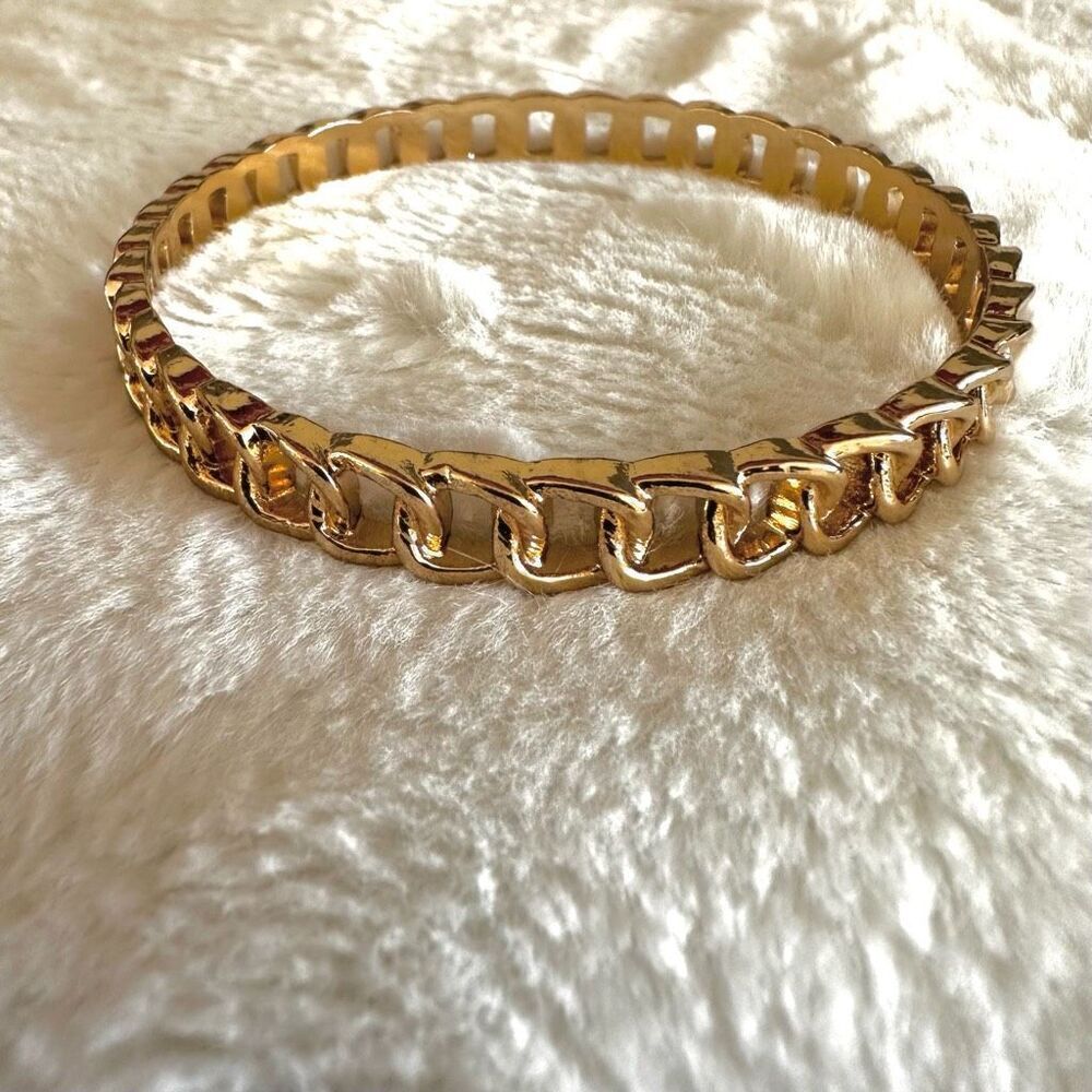 Gold tone link bangle bracelet